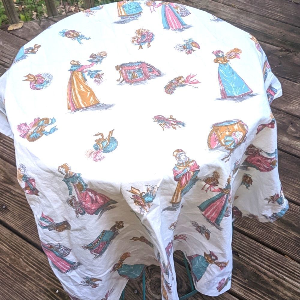 Vintage Victorian ladies print curtain‎